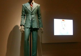 david bowie is exhibit chicago life on mars costume