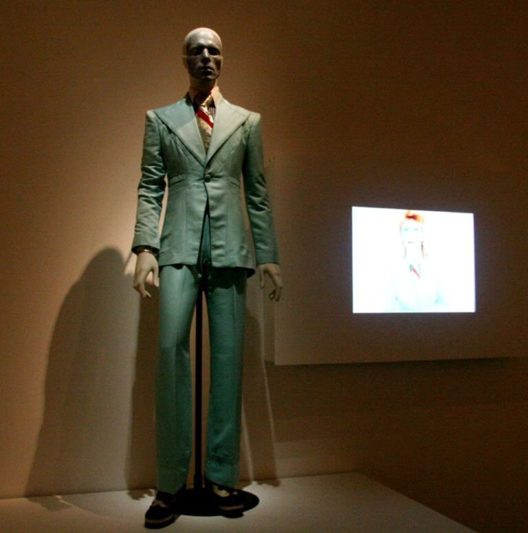 David Bowie Photo Gallery – Exhibits and Memorabilia